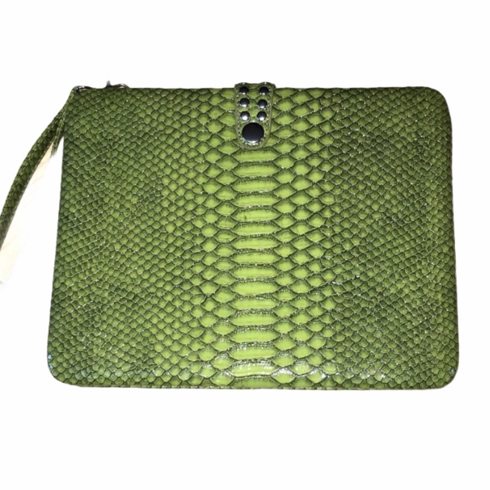 Boutique To U Green Faux Snakeskin Square Clutch